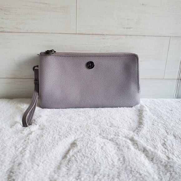 Lululemon Double Up Pouch - Picture 1 of 10